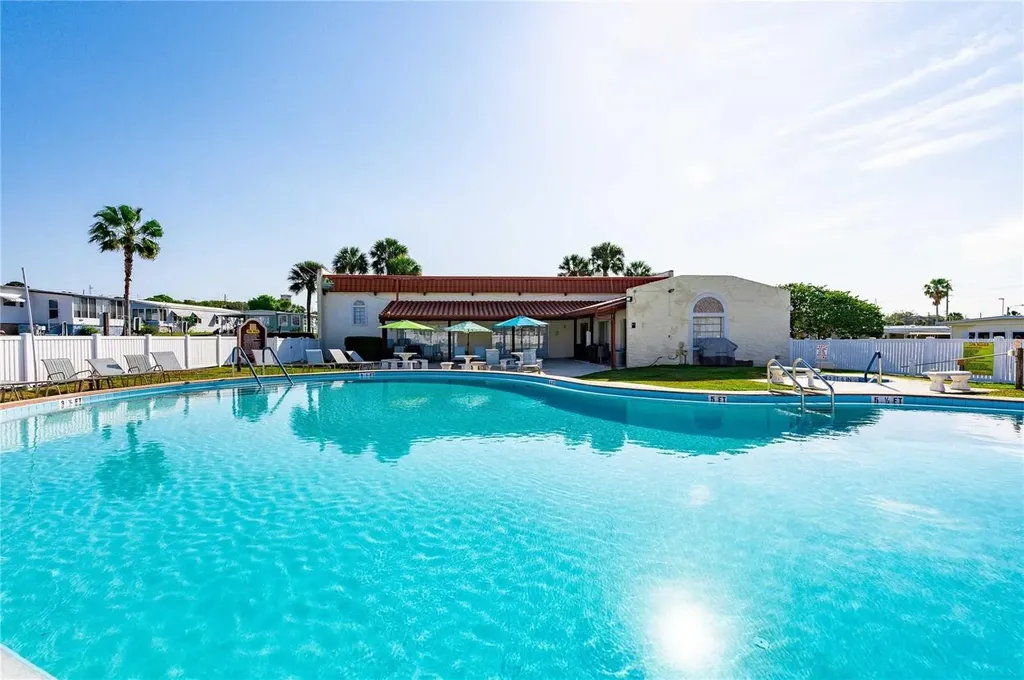 7203 El Meyers Street Zephyrhills FL 33541