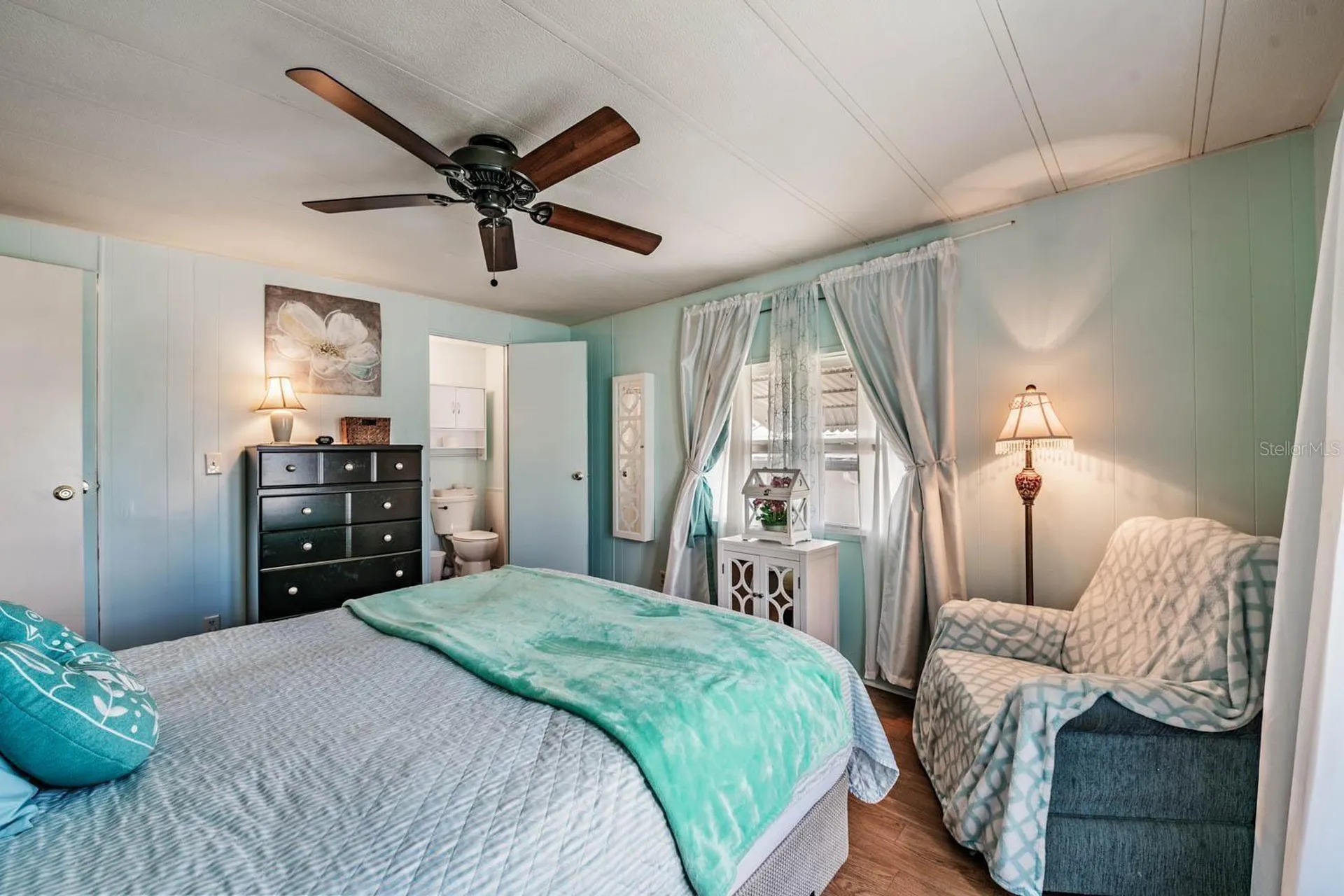 7203 El Meyers Street Zephyrhills FL 33541
