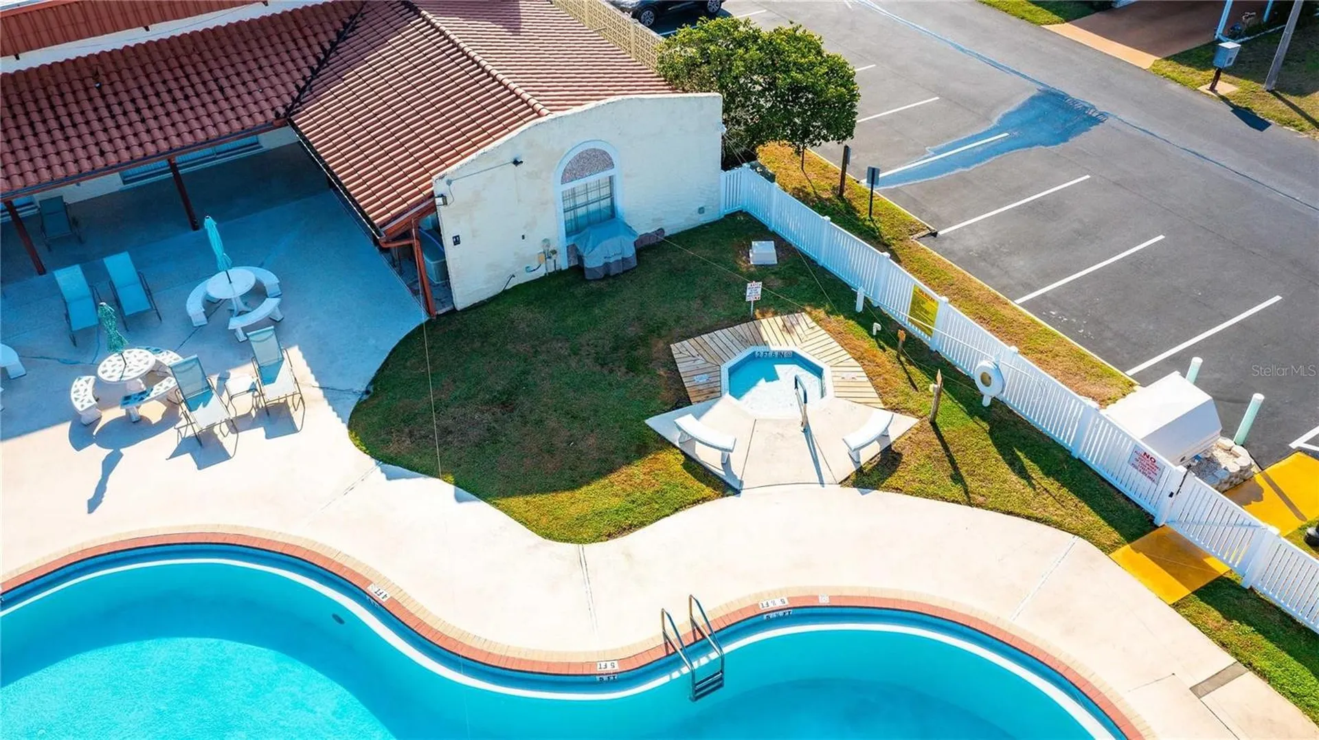 7203 El Meyers Street Zephyrhills FL 33541