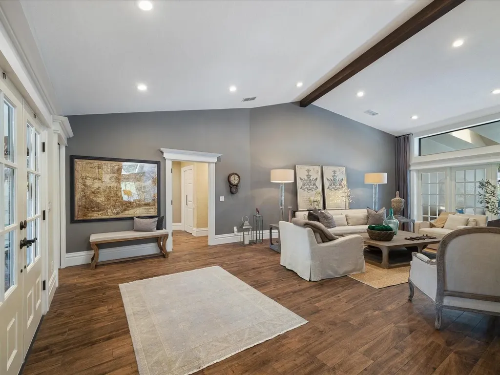 1713 Tall Pine Circle Safety Harbor FL 34695