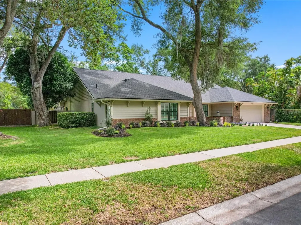 1713 Tall Pine Circle Safety Harbor FL 34695