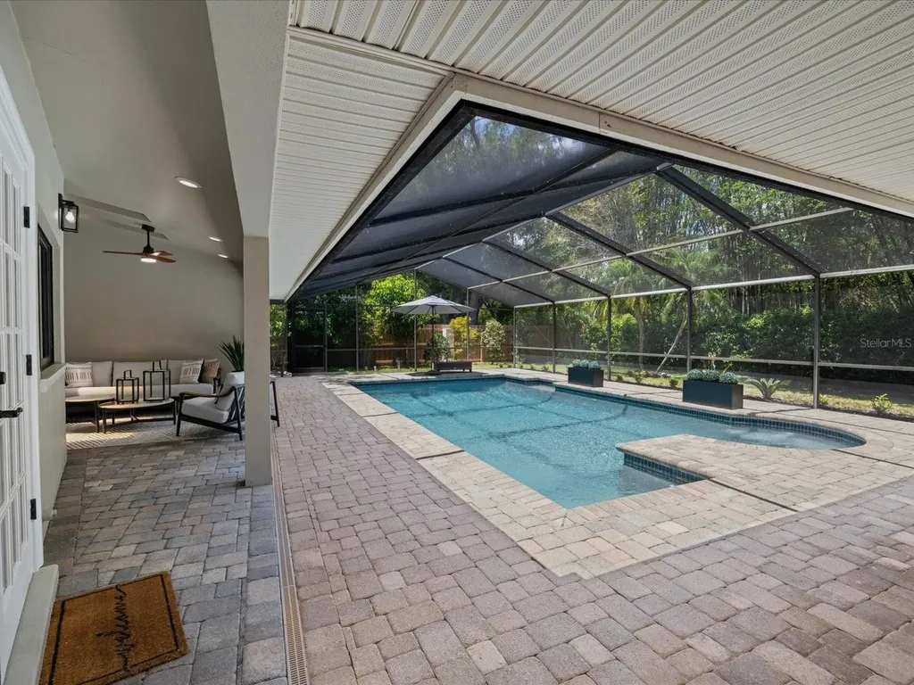 1713 Tall Pine Circle Safety Harbor FL 34695