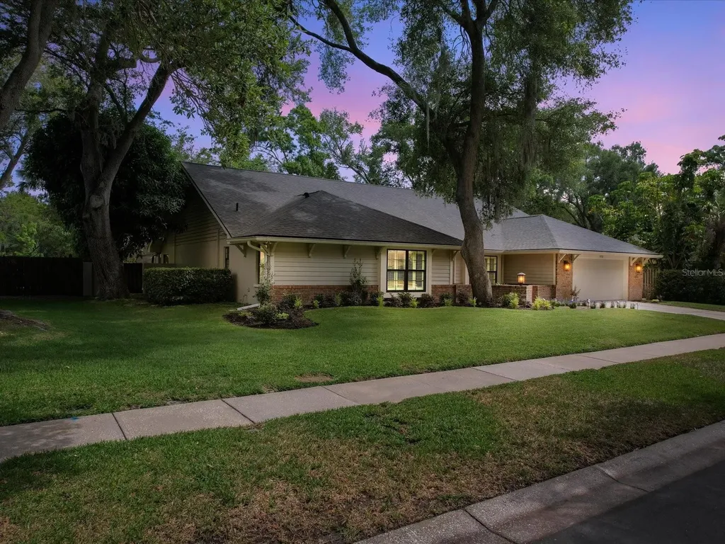 1713 Tall Pine Circle Safety Harbor FL 34695