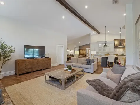 1713 Tall Pine Circle Safety Harbor FL 34695