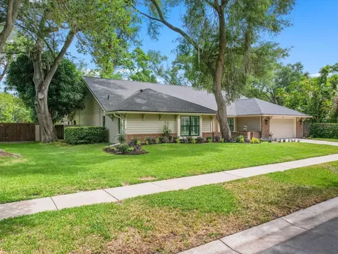 1713 Tall Pine Circle Safety Harbor FL 34695