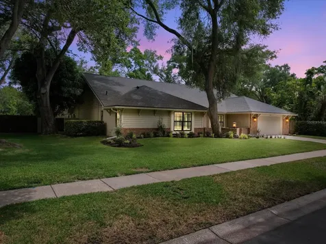 1713 Tall Pine Circle Safety Harbor FL 34695