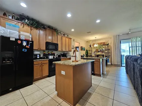 2750 Corbel Loop Kissimmee FL 34746