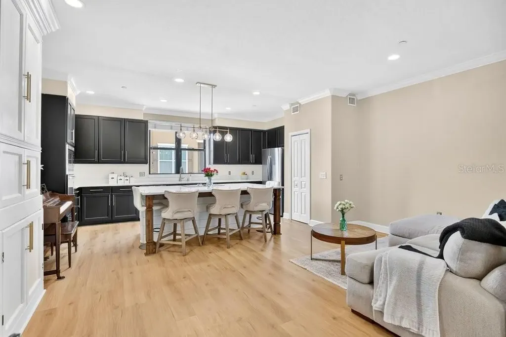 560 Copley Lane Orlando FL 32806