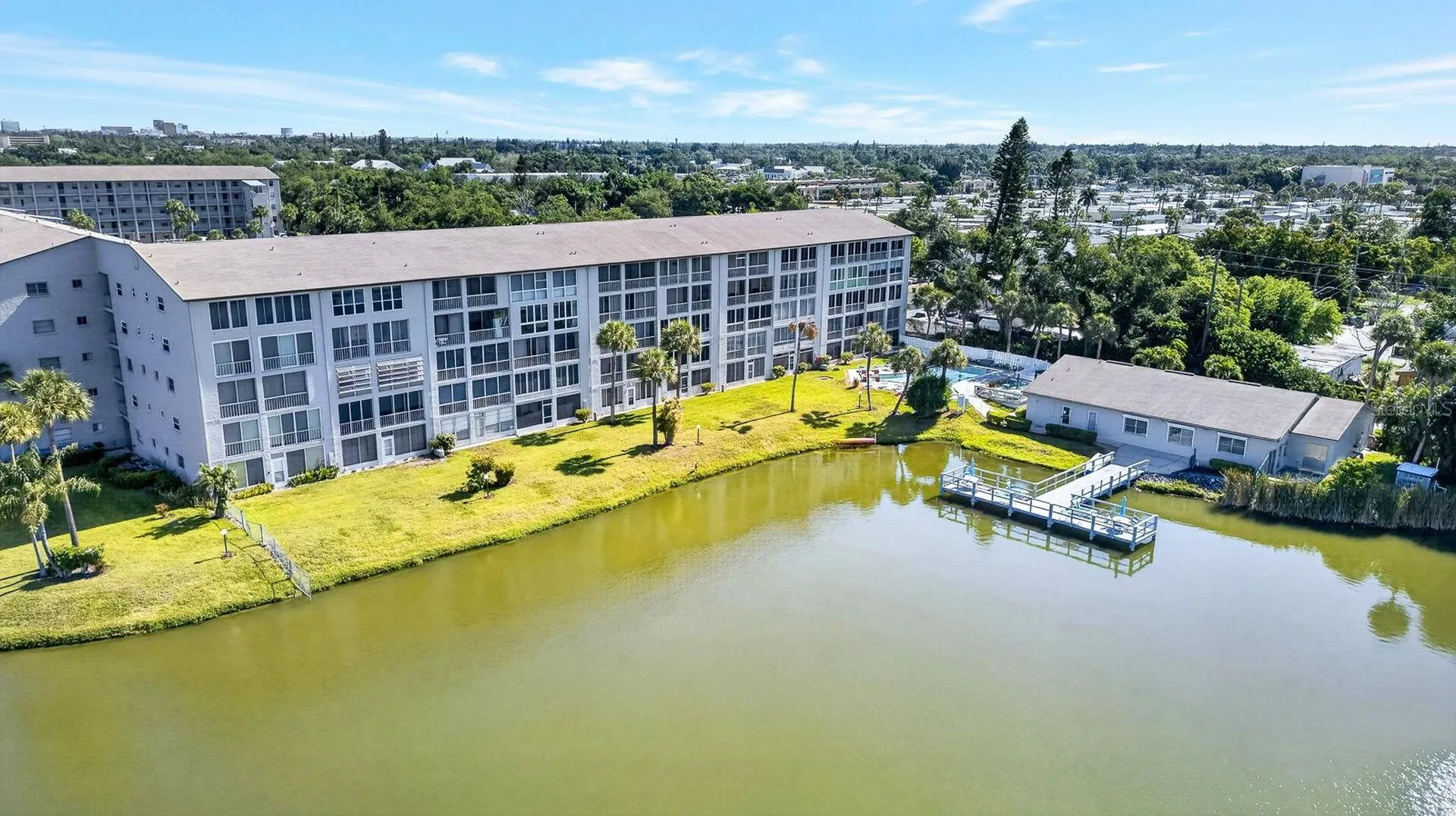 3344 Lake Bayshore Drive Bradenton FL 34205