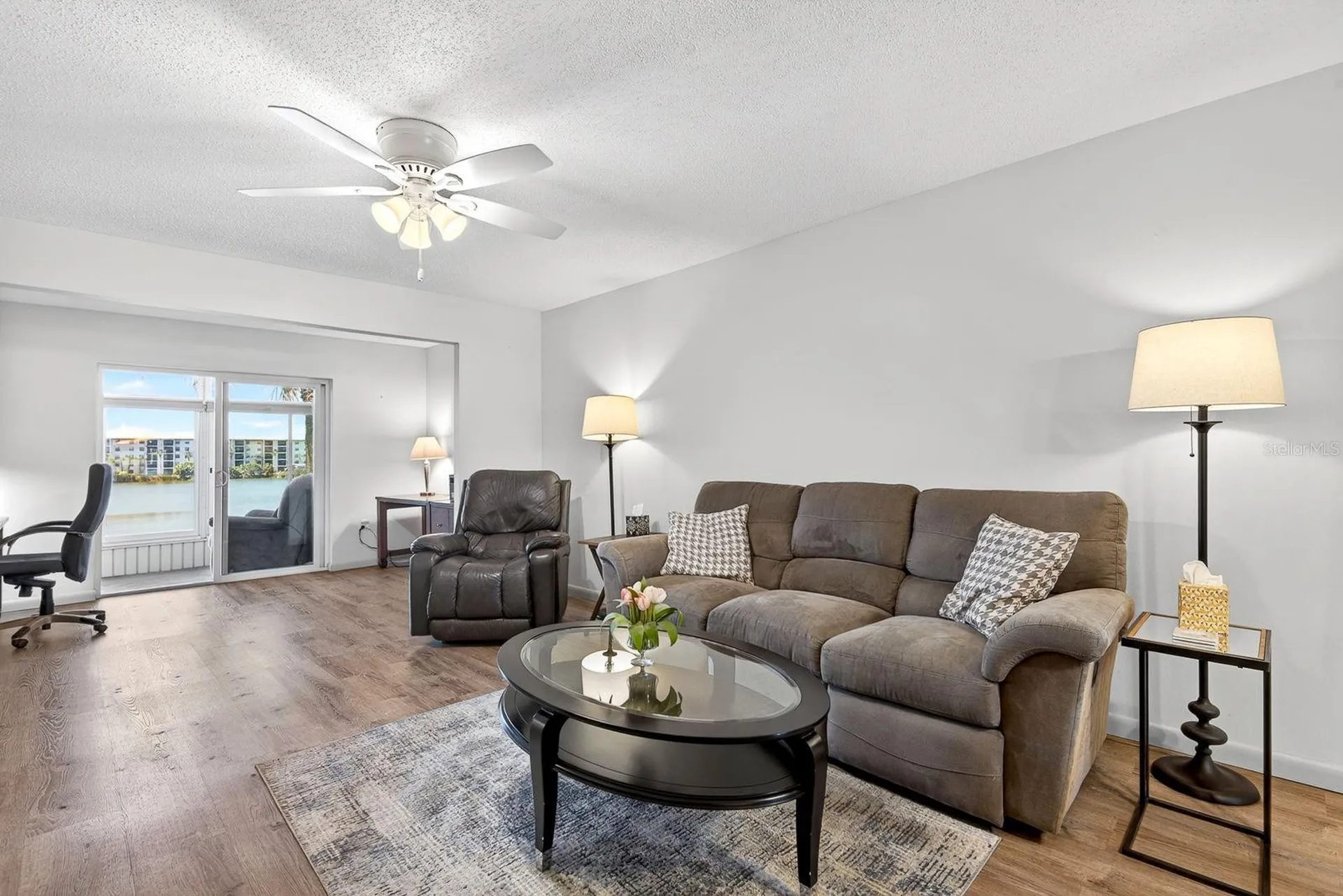 3344 Lake Bayshore Drive Bradenton FL 34205