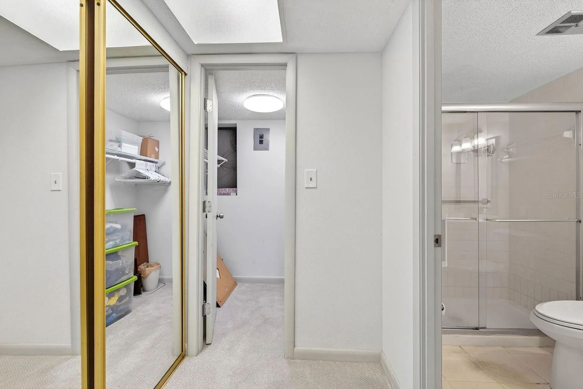 3344 Lake Bayshore Drive Bradenton FL 34205
