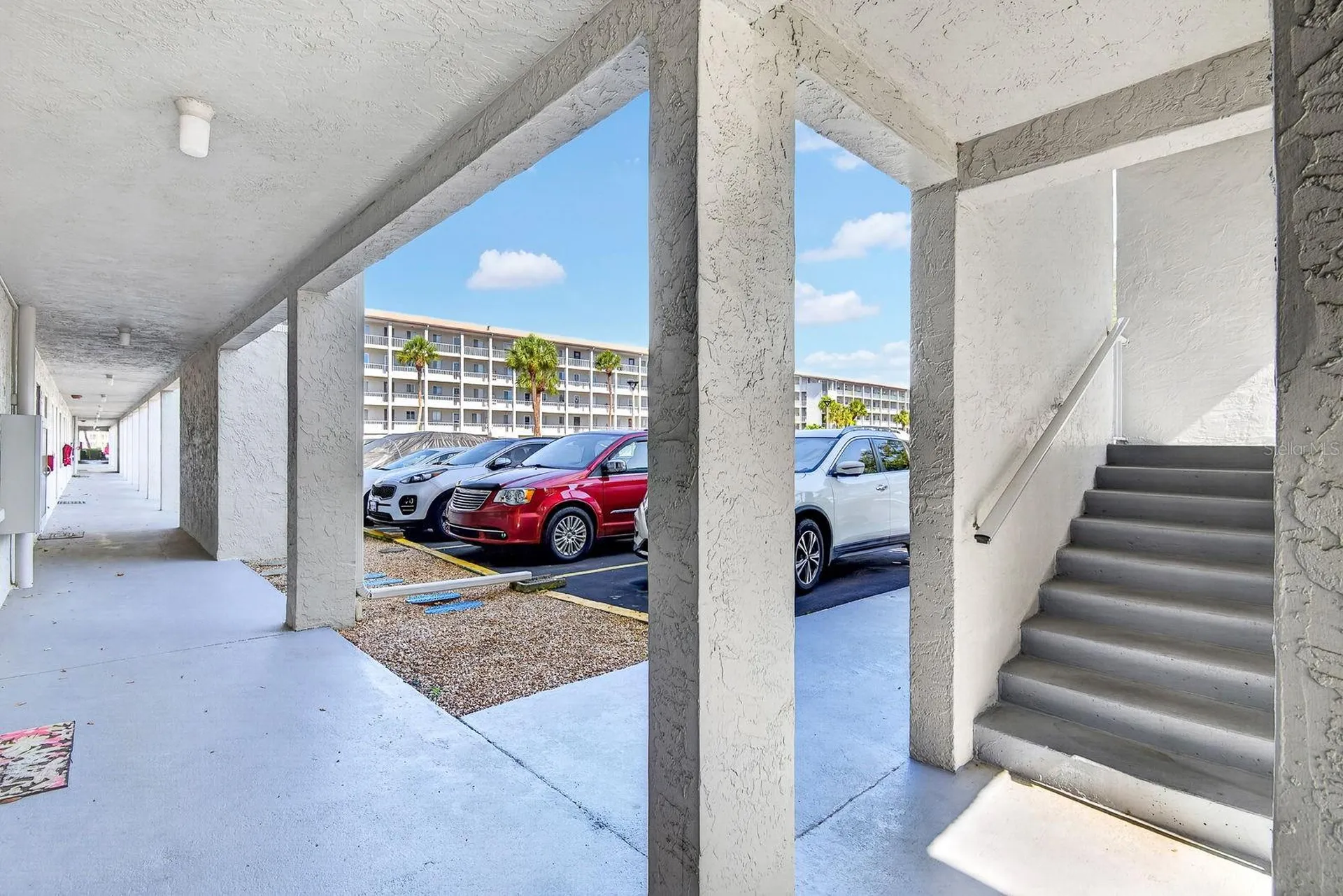 3344 Lake Bayshore Drive Bradenton FL 34205