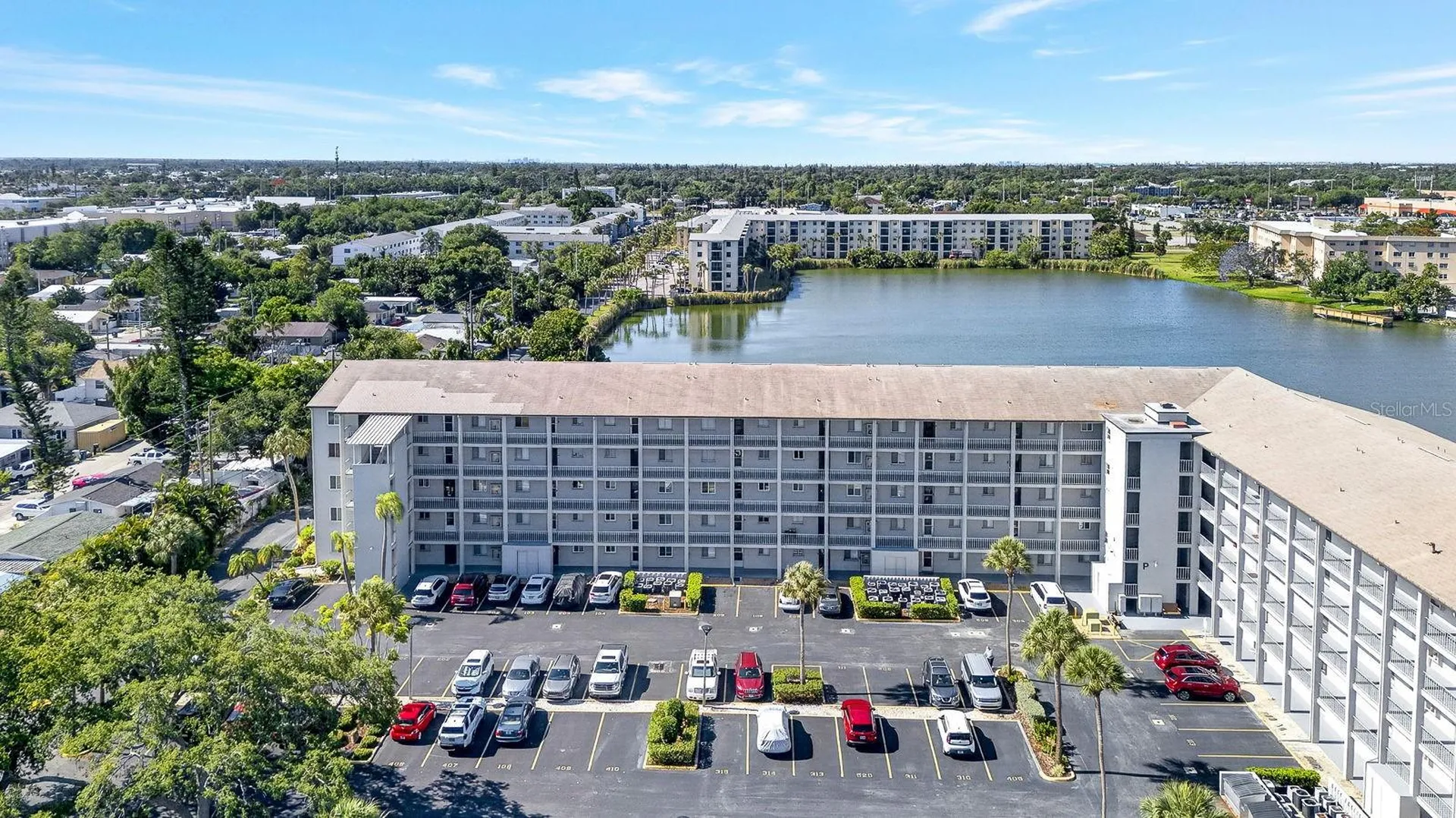 3344 Lake Bayshore Drive Bradenton FL 34205
