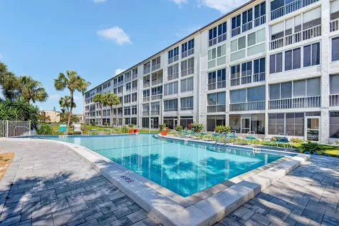 3344 Lake Bayshore Drive Bradenton FL 34205