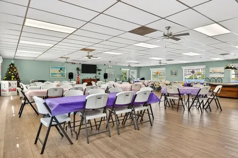 3344 Lake Bayshore Drive Bradenton FL 34205
