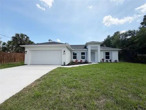4727 Sweden Avenue North Port FL 34288