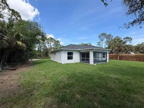 4727 Sweden Avenue North Port FL 34288