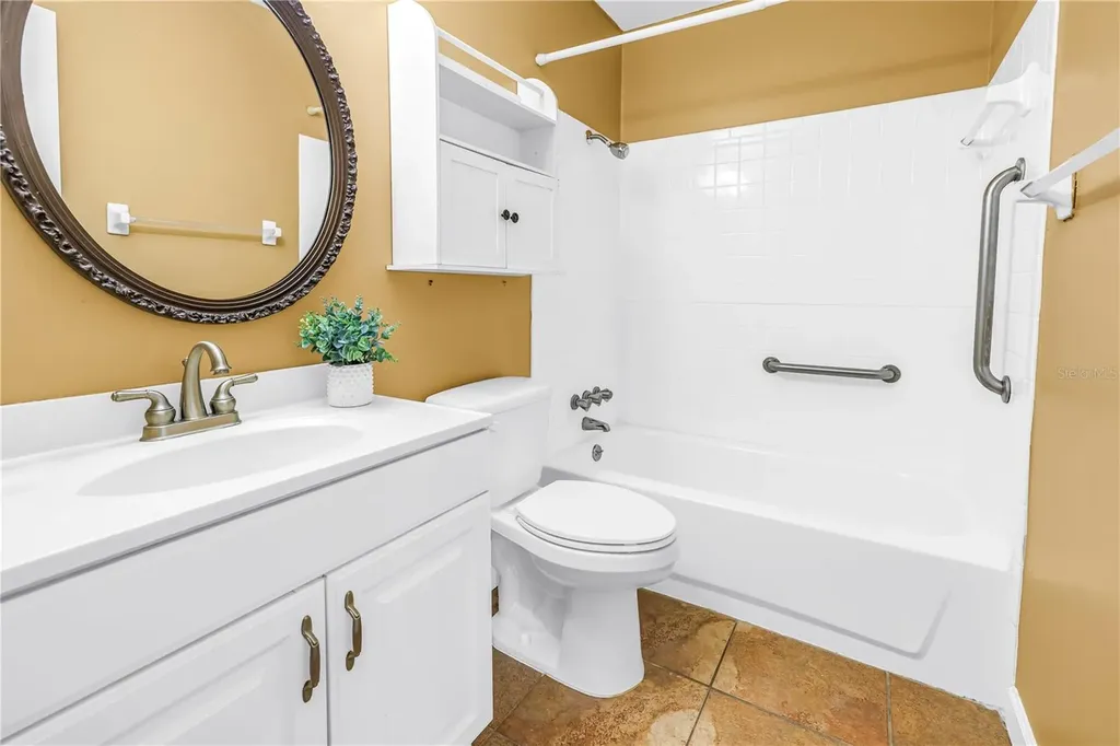 1310 83rd Avenue N St Petersburg FL 33702