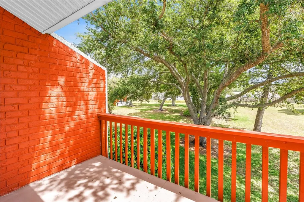 1310 83rd Avenue N St Petersburg FL 33702