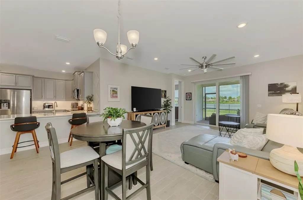 329 Ibiza Loop Venice FL 34292