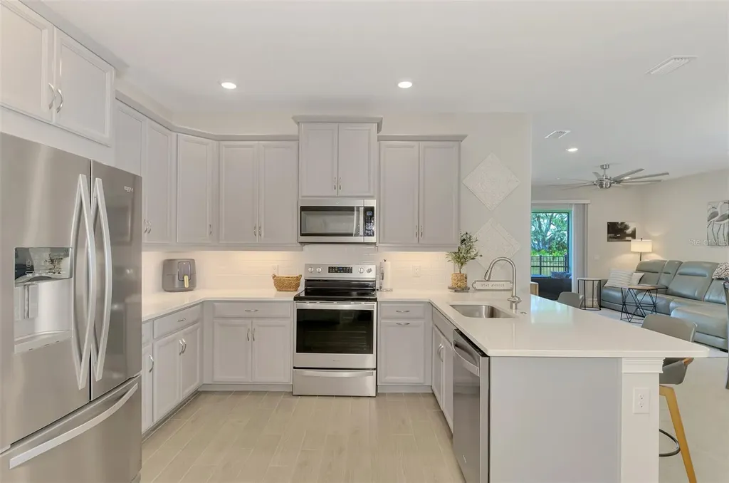 329 Ibiza Loop Venice FL 34292