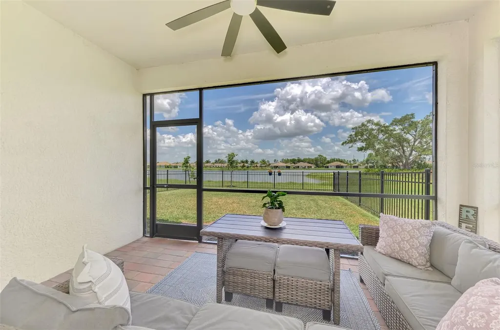 329 Ibiza Loop Venice FL 34292