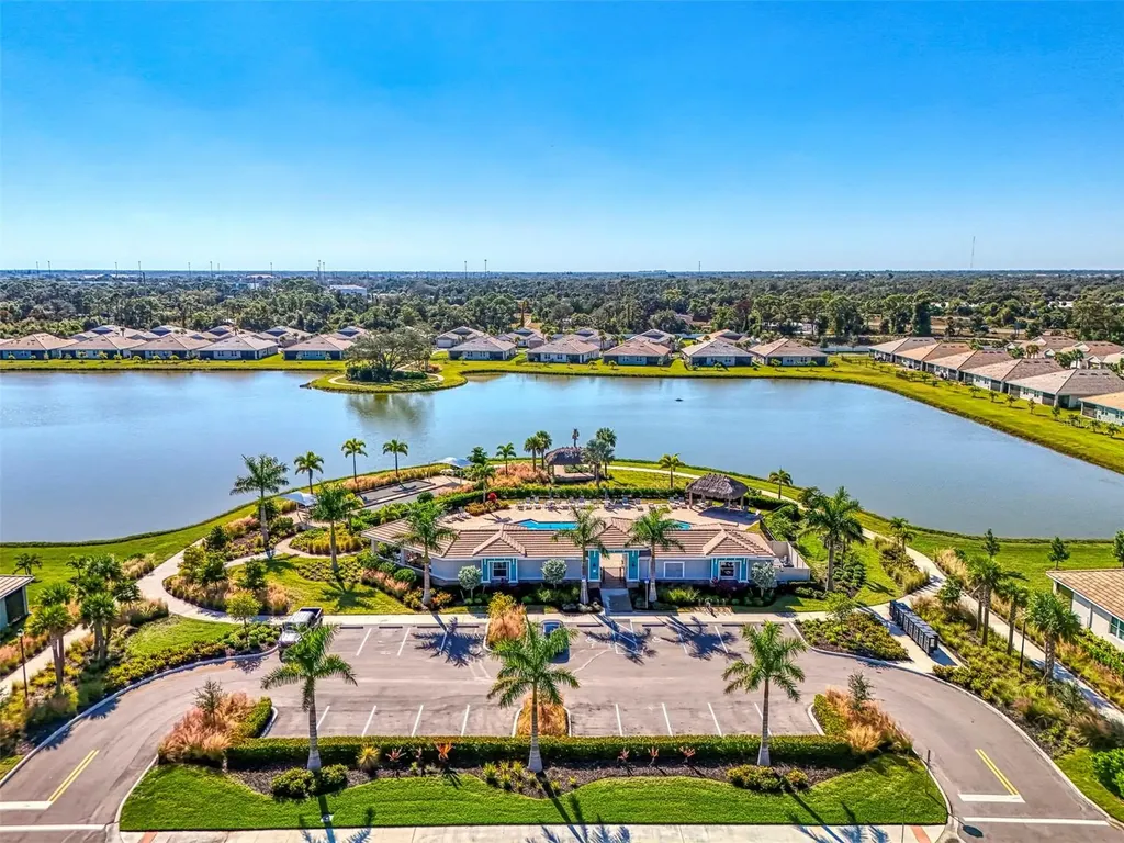 329 Ibiza Loop Venice FL 34292