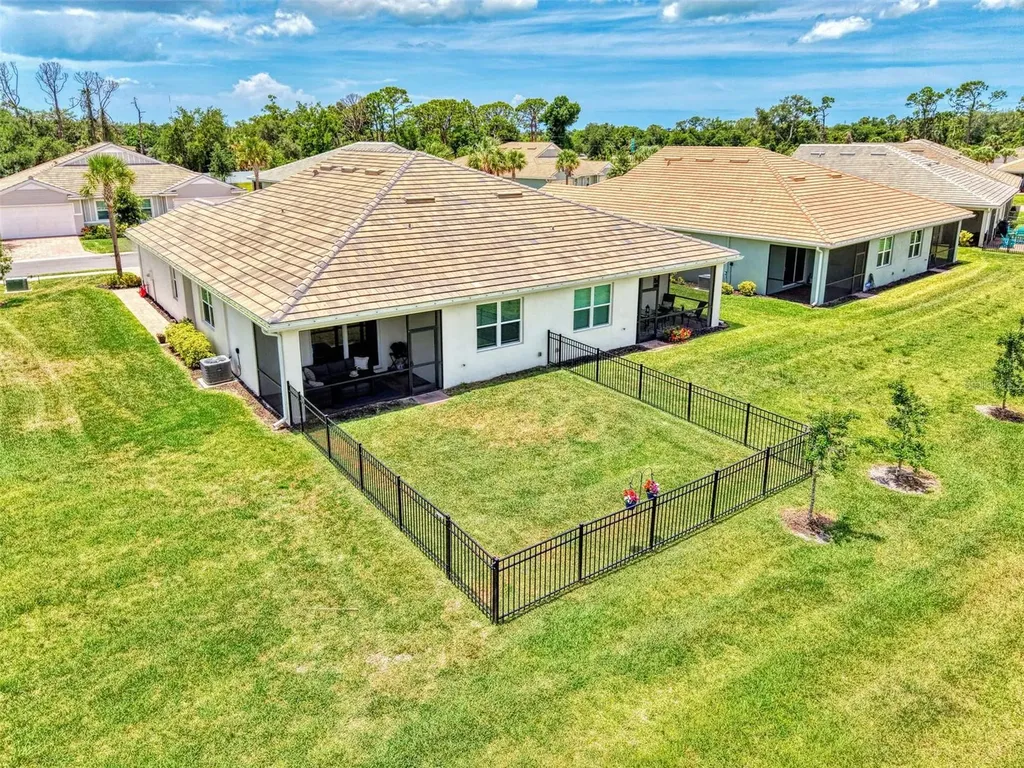 329 Ibiza Loop Venice FL 34292