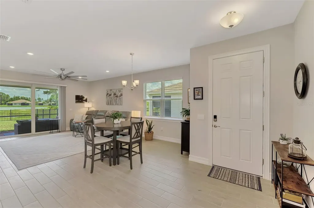 329 Ibiza Loop Venice FL 34292