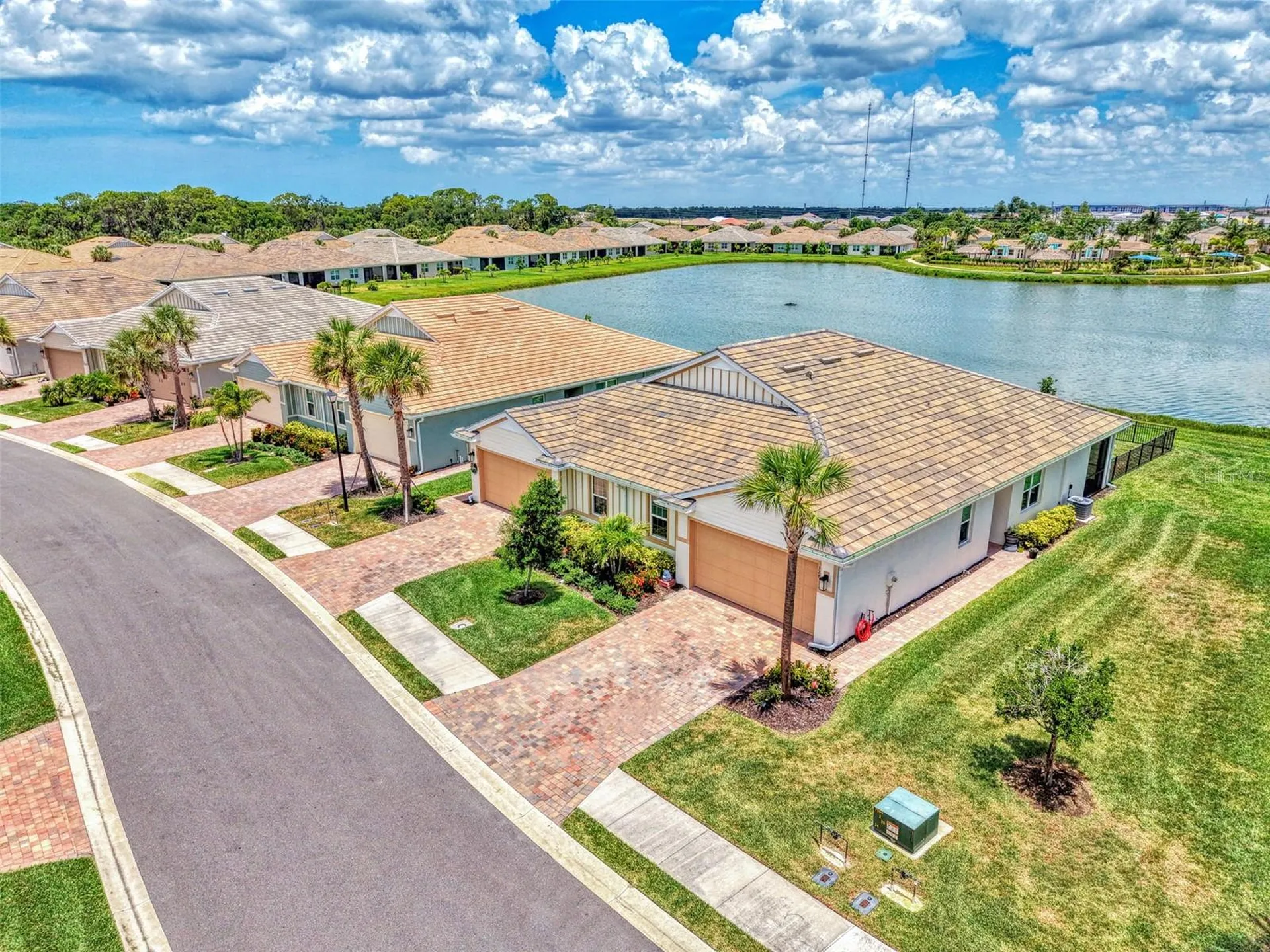 329 Ibiza Loop Venice FL 34292