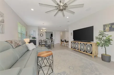 329 Ibiza Loop Venice FL 34292