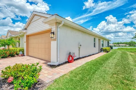 329 Ibiza Loop Venice FL 34292
