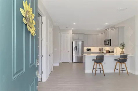 329 Ibiza Loop Venice FL 34292