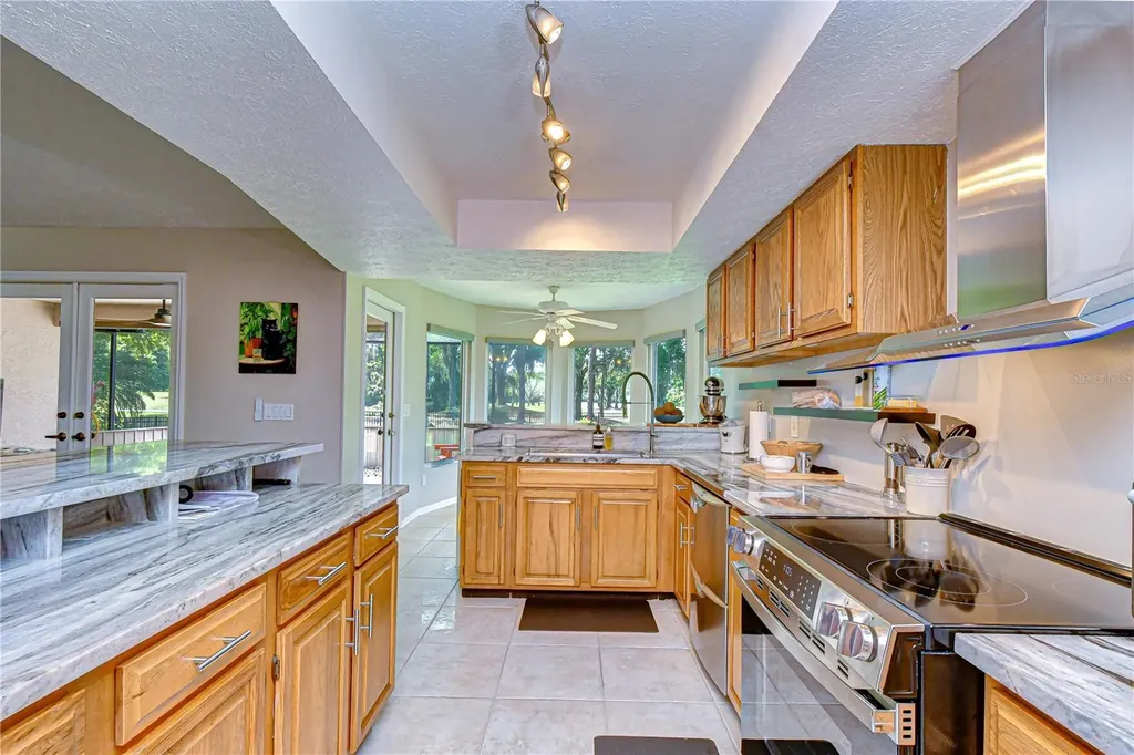 1015 Ventana Drive Ruskin FL 33573
