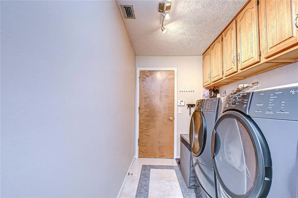 1015 Ventana Drive Ruskin FL 33573
