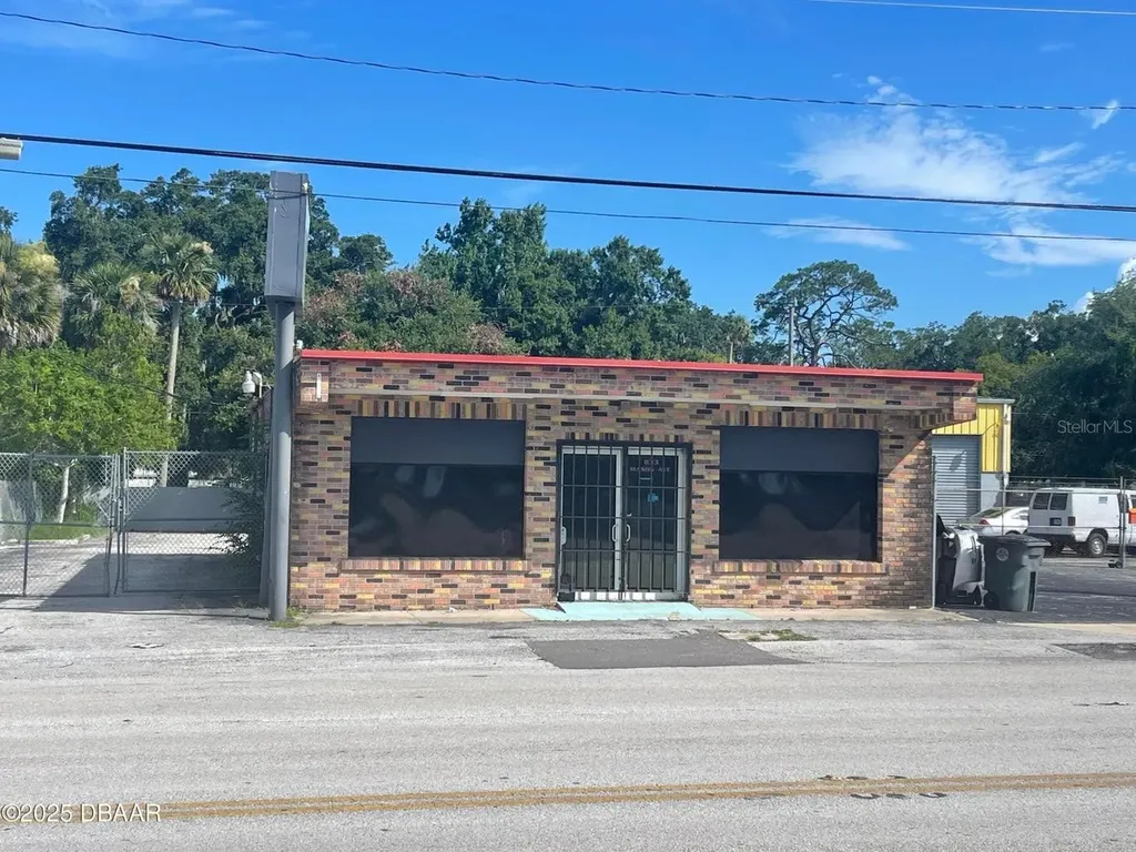 833 Mason Avenue Daytona Beach FL 32117