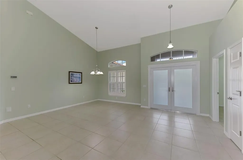 5879 Madison Road Venice FL 34293