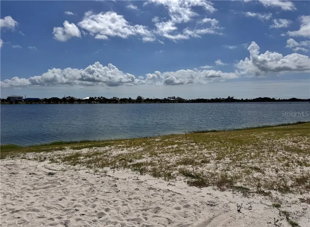 4105 NW 38th Terrace Cape Coral FL 33993