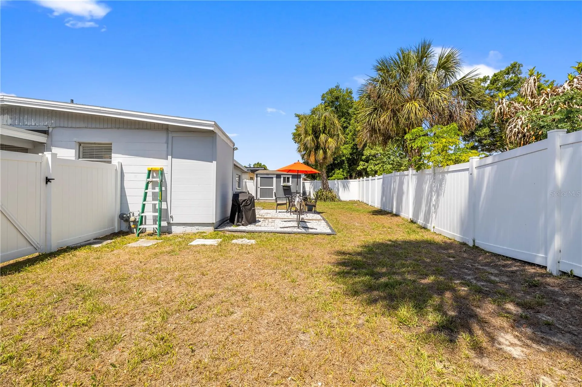 2125 W Hiawatha Street Tampa FL 33604