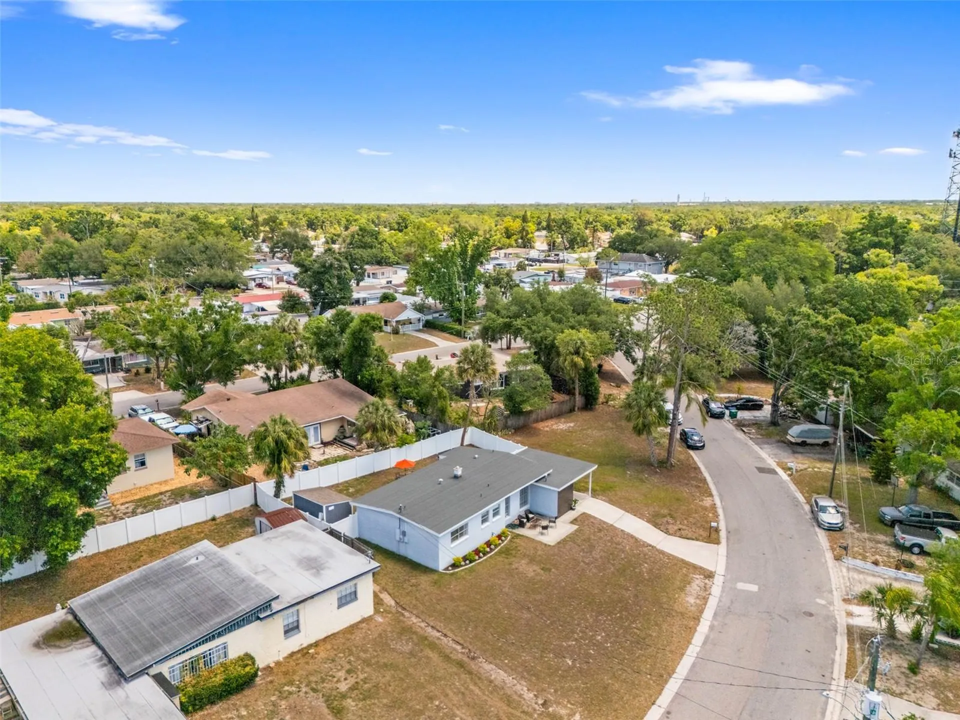 2125 W Hiawatha Street Tampa FL 33604