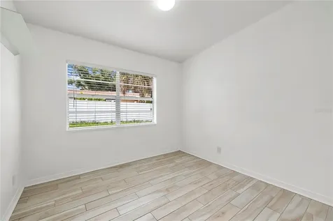 2125 W Hiawatha Street Tampa FL 33604