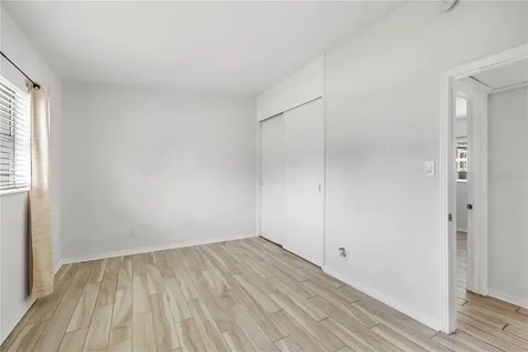 2125 W Hiawatha Street Tampa FL 33604