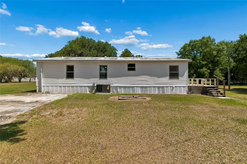 1710 Cowart Road Plant City FL 33567