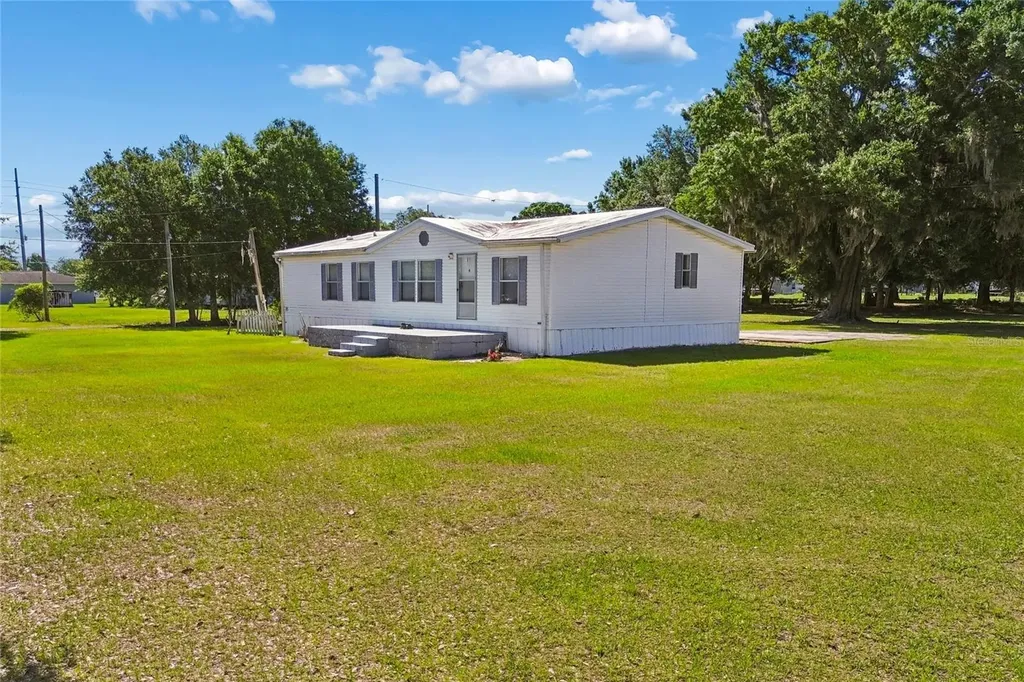 1710 Cowart Road Plant City FL 33567