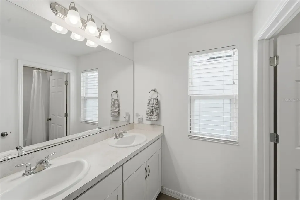 1255 Wispy Cypress Drive Kissimmee FL 34746