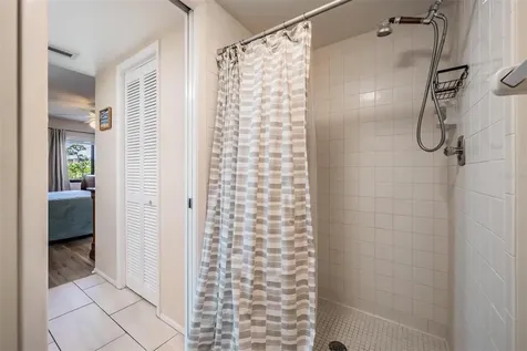 107 Lakeview Place Oldsmar FL 34677