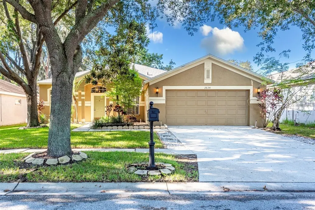 2634 Brookville Drive Valrico FL 33596