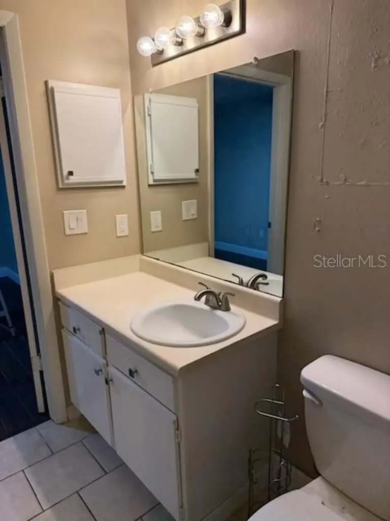 8603 Fancy Finch Drive Tampa FL 33614