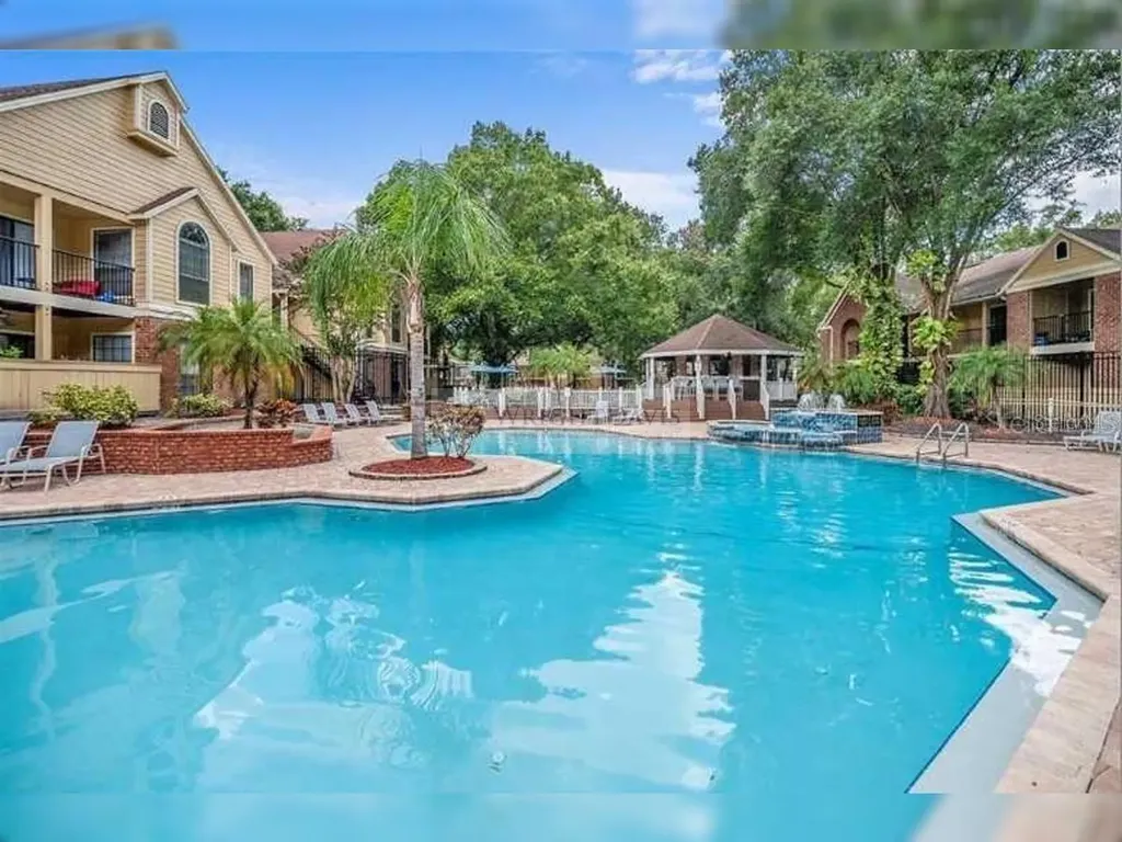 8603 Fancy Finch Drive Tampa FL 33614