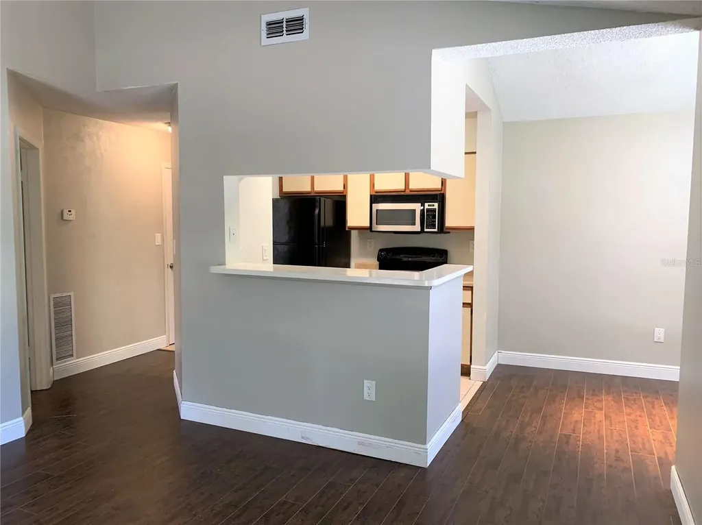 8603 Fancy Finch Drive Tampa FL 33614